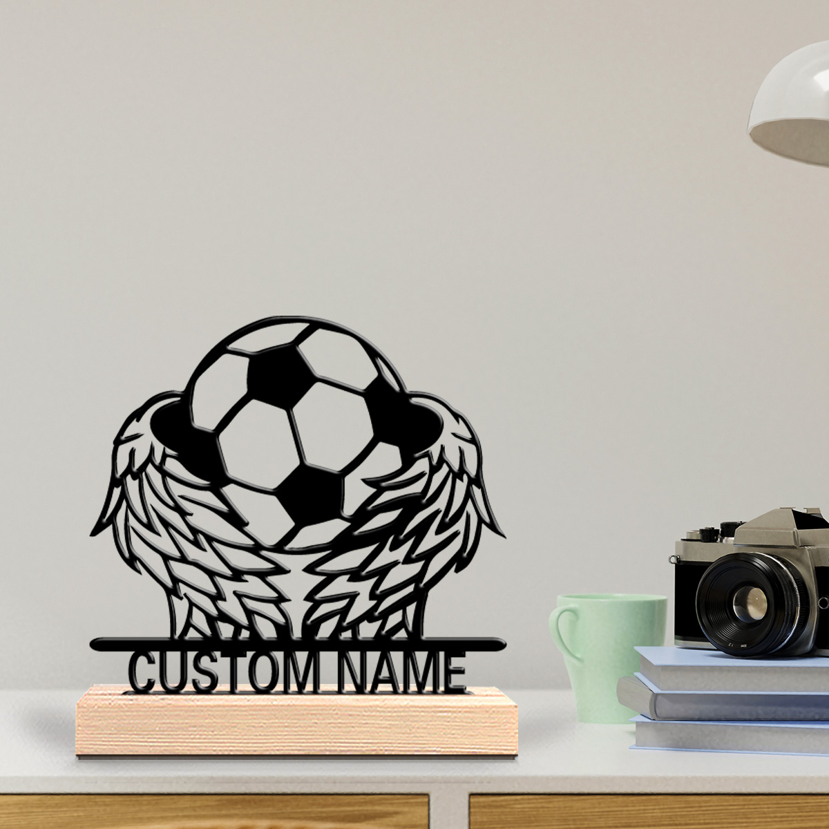 1個入り ウィングサッカー カスタムテキスト ブリキ製置物  - Art Craft Wood のレビューと価格