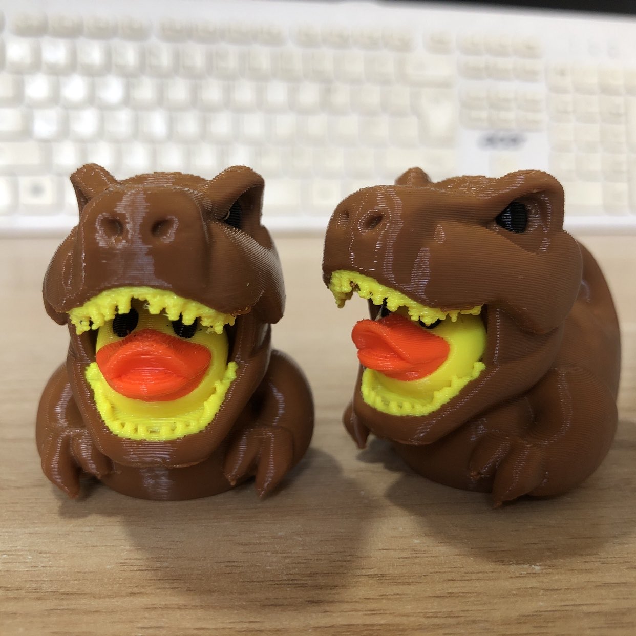 3Dプリント恐竜アヒルの置物、恐竜型アヒルの置物、クリエイテ - Art Craft Duck のレビューと価格
