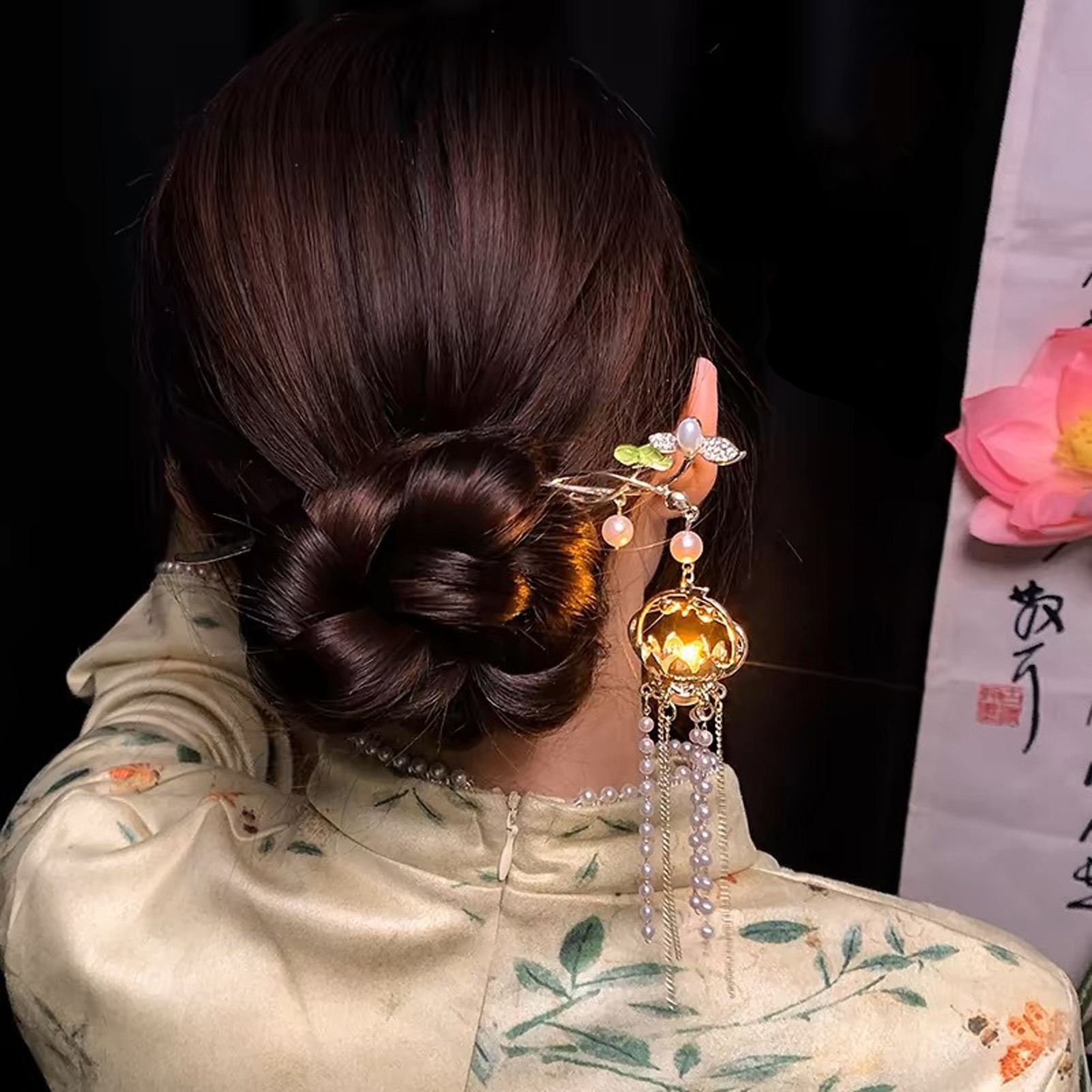 発光花ヘアピン女性のためのクリエイティブ蓮発光ランタンタッセ - Art Craft Shop のレビューと価格
